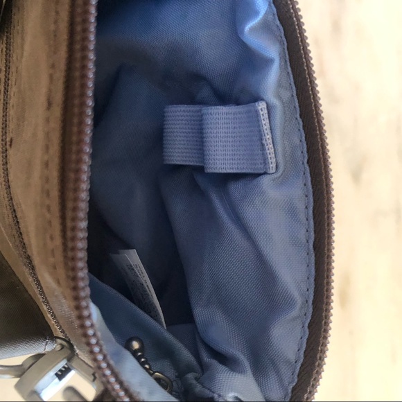 NWOT BAGGALLINI Women's Brown Nylon Crossbody Travel Bag Purse Handbag - Picture 6 of 7